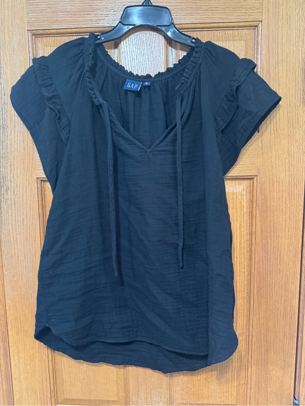 GAP Black Flutter Sleeve Blouse